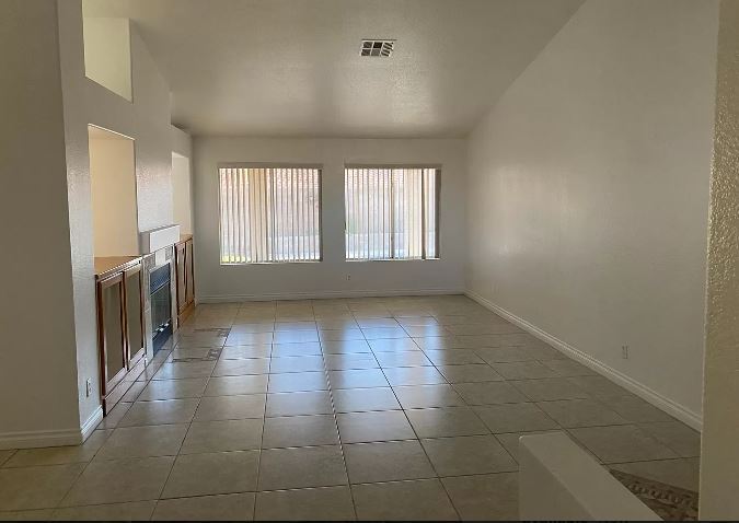 living room - 730 Altacrest Dr