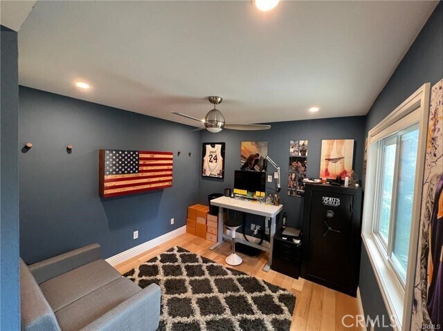 Building Photo - 7911 Woodlake Dr