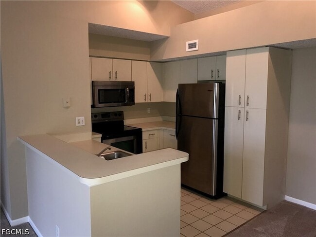 Building Photo - 13555 Eagle Ridge Dr