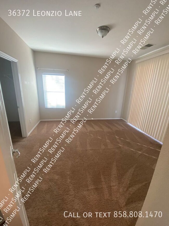 Building Photo - 36372 Leonzio Ln