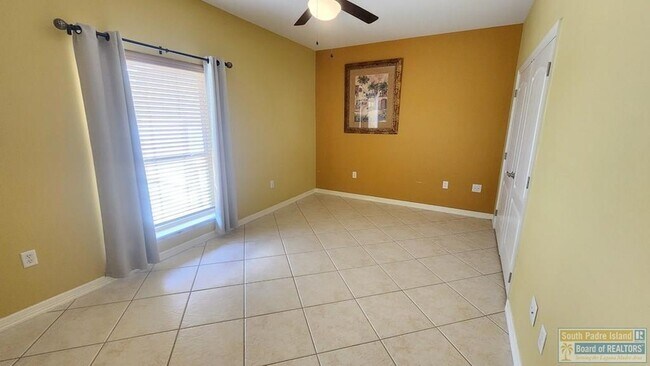 Building Photo - 15 Cypress Point Dr