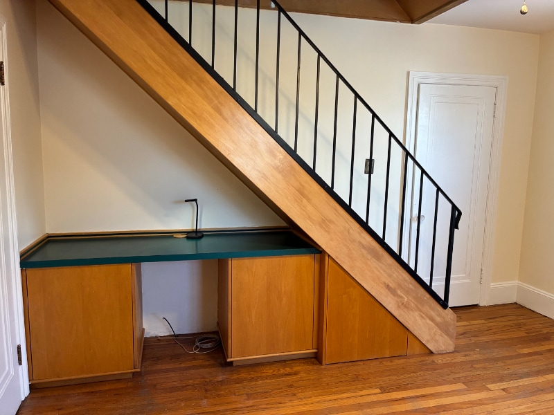 Building Photo - 255 Budlong Rd