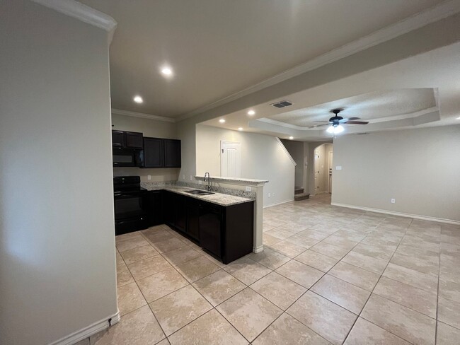 Building Photo - 6618 Mia Way