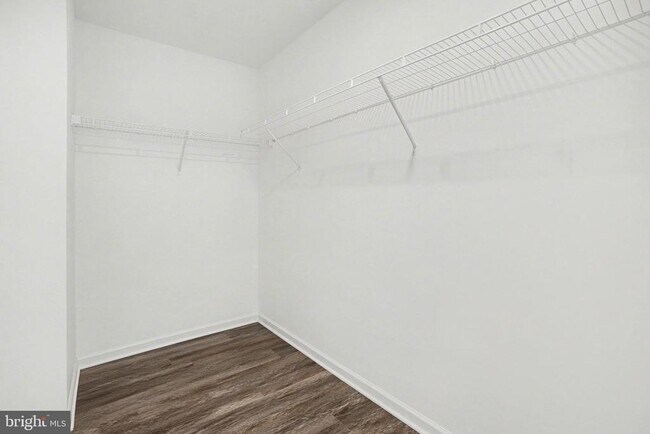 Building Photo - 205 Hoke Farm Way