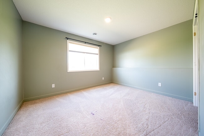 Building Photo - 17318 Encina Path