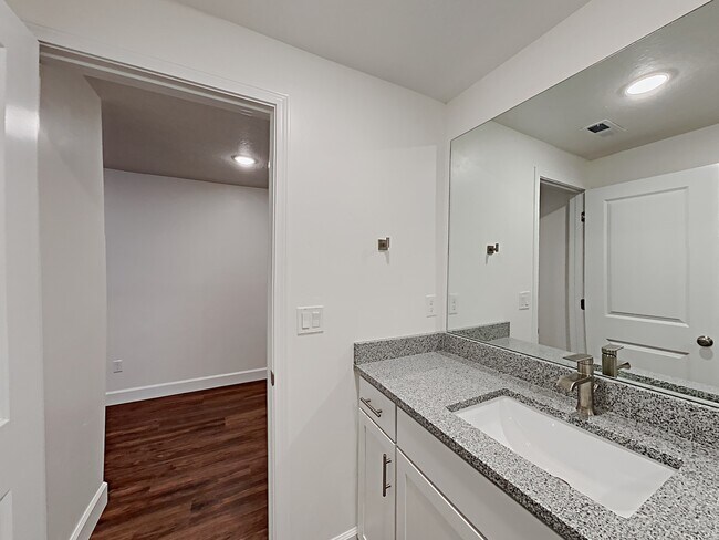 Building Photo - 6067 W Copperhawk Drive