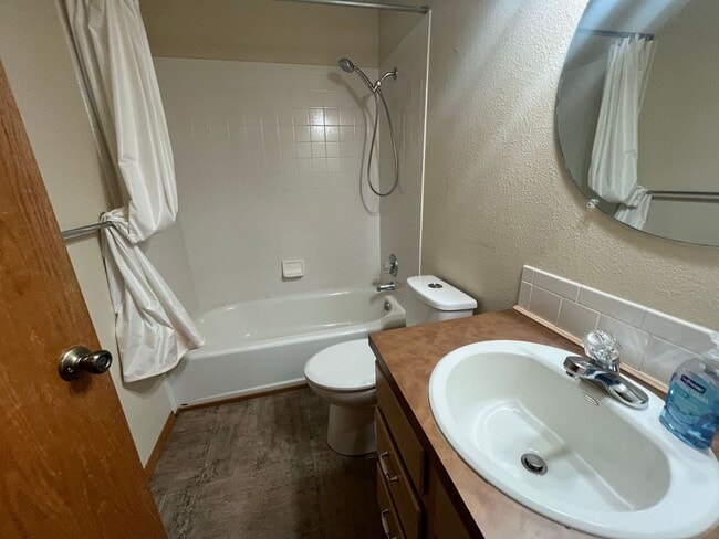 Building Photo - Fantastic Home in West Fort Collins