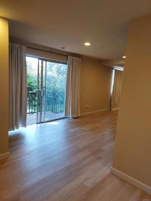 Building Photo - 11015 Dutton Dr