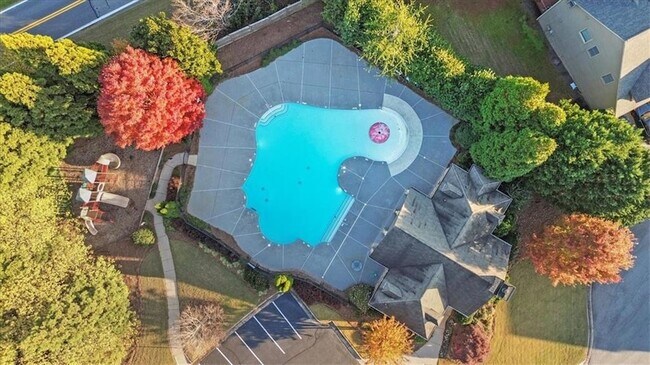 Building Photo - 821 Tramore Ct