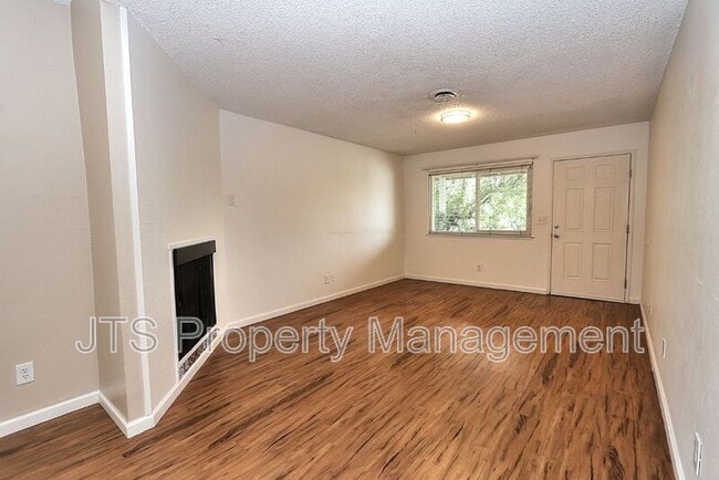 Building Photo - 8856 N Winding Way