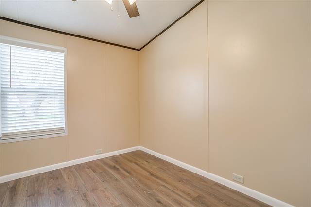 Building Photo - 1948 Lariat Ln