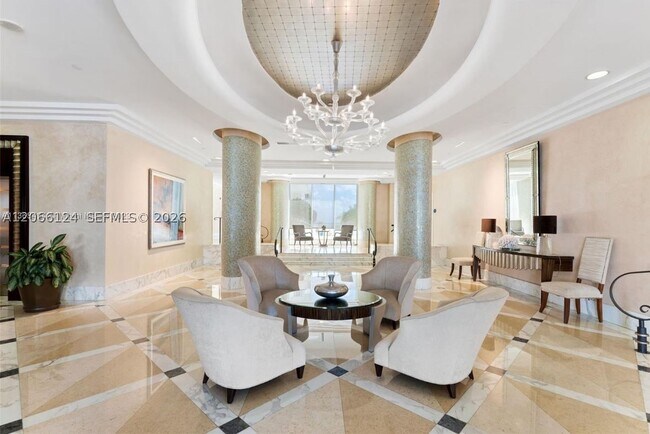 Building Photo - 6917 Collins Ave