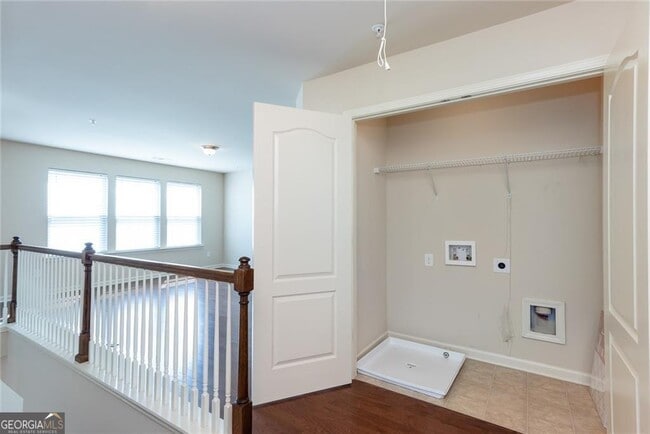 Building Photo - 2263 Spicy Pine Dr