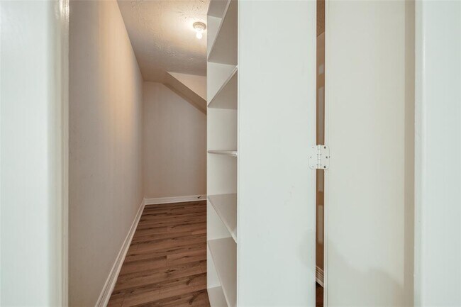 Building Photo - 5706 Cielio Bay Ct
