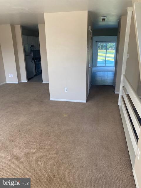 Building Photo - 1125 Cathedral Ln