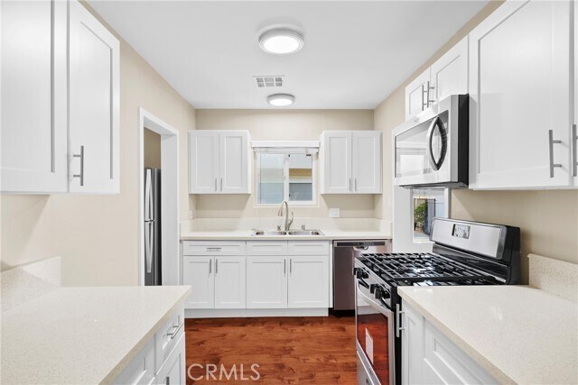 Building Photo - 5318 Alhama Dr