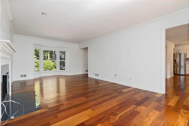 Building Photo - 2308 Defoors Ferry Rd NW