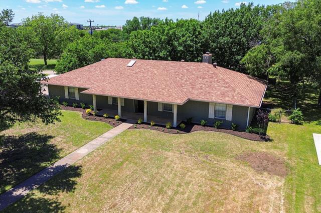 Building Photo - 3211 Darby Ln