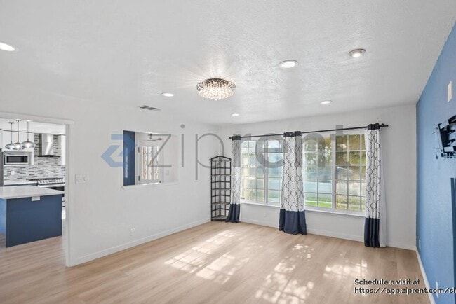 Building Photo - 38440 Farwell Dr