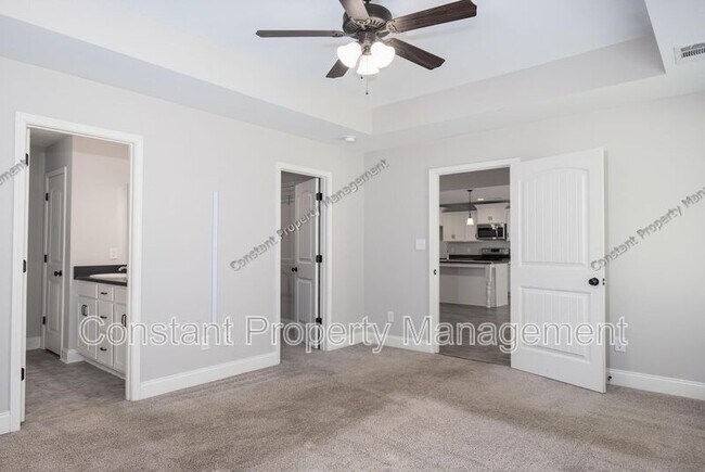 Building Photo - 220 Allentown Ln