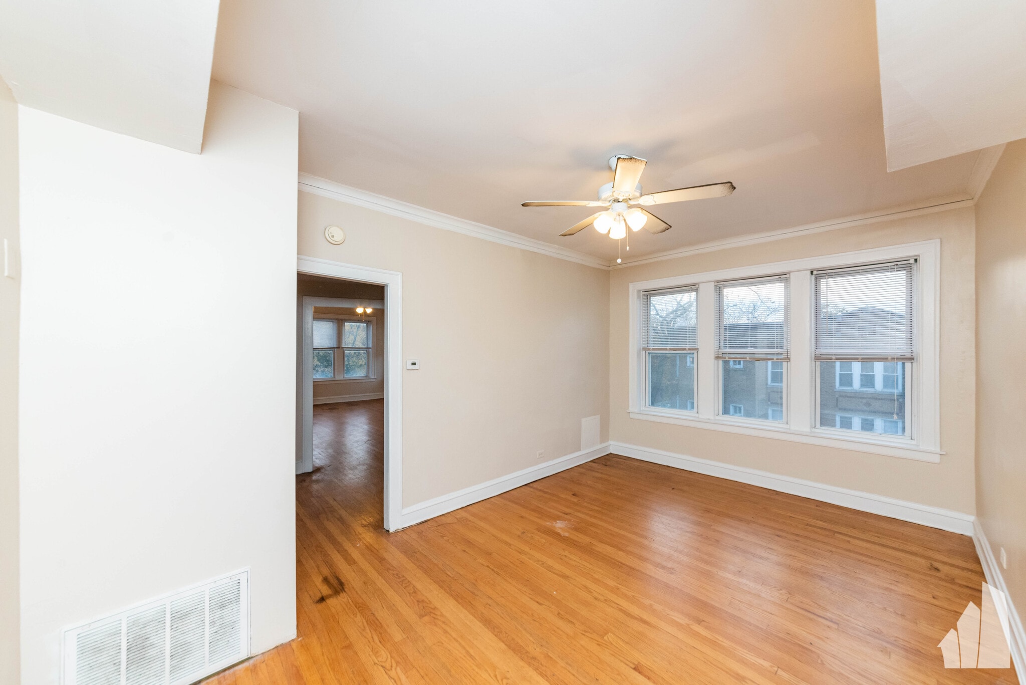 Building Photo - 4335 N Campbell Ave