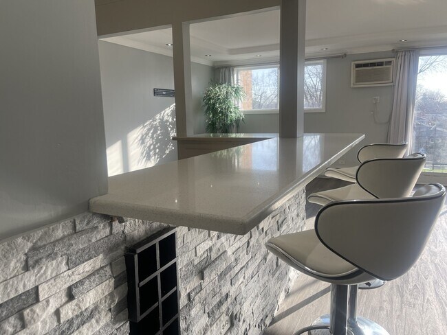 Building Photo - 9445 Kenton Ave