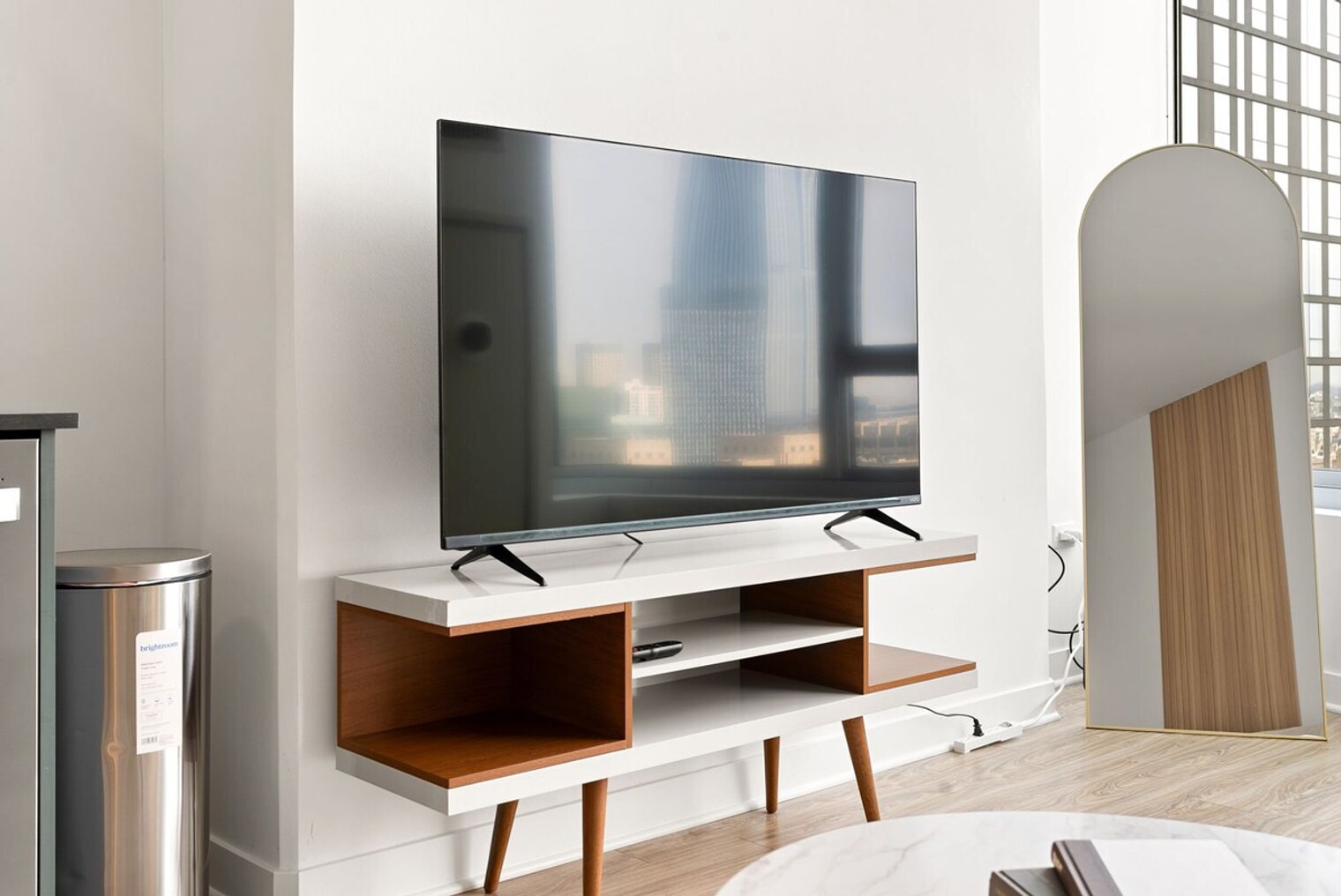 Building Photo - 720 S Wells St