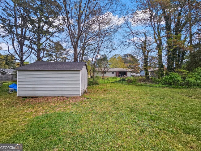 Building Photo - 3006 Stanton Rd SE