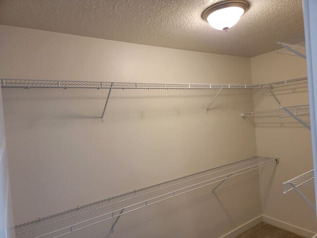 Building Photo - BRAND NEW Gorgeous Magna Townhomes!!!