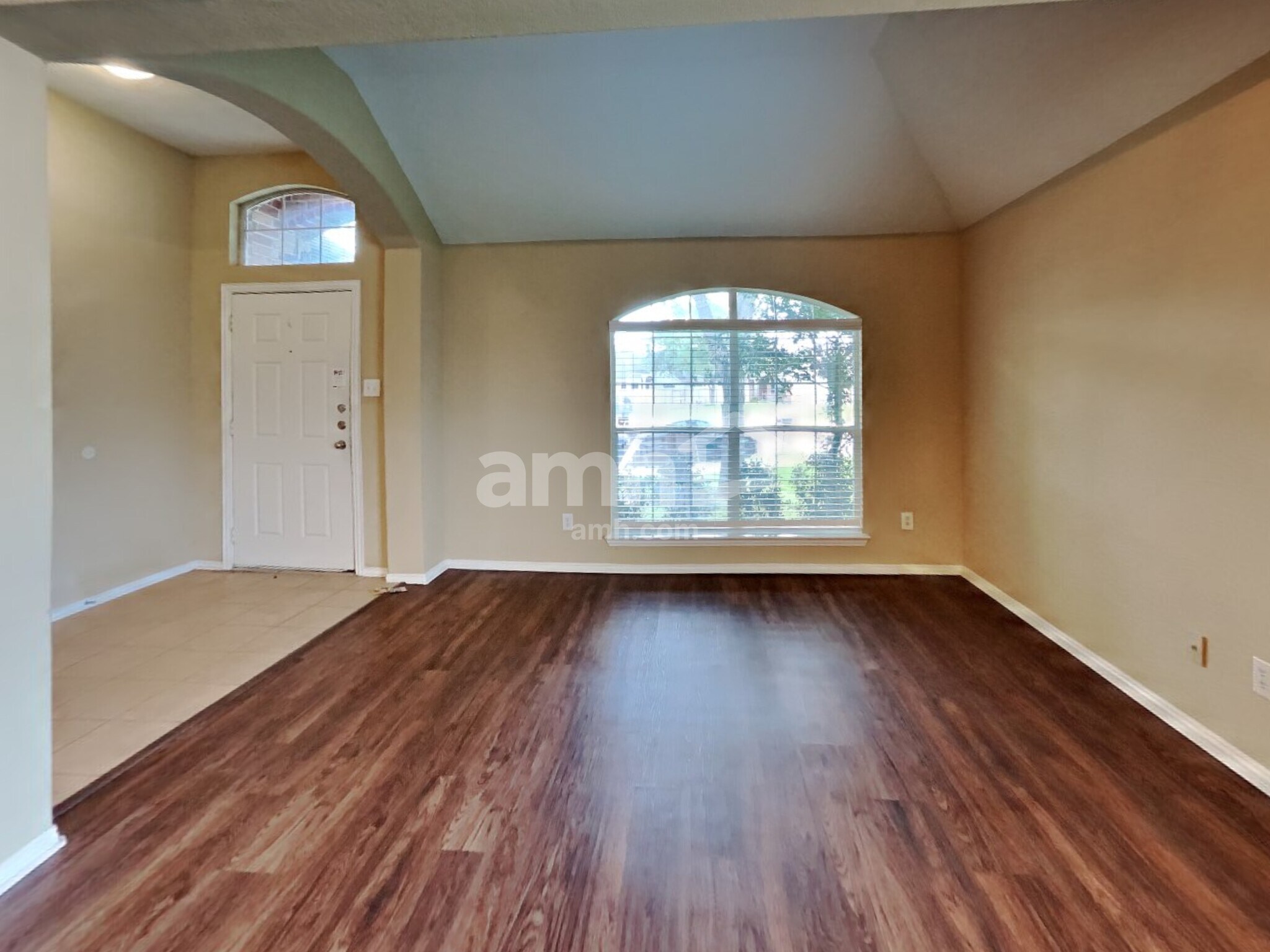 Building Photo - 2918 Meridian Bay Ln