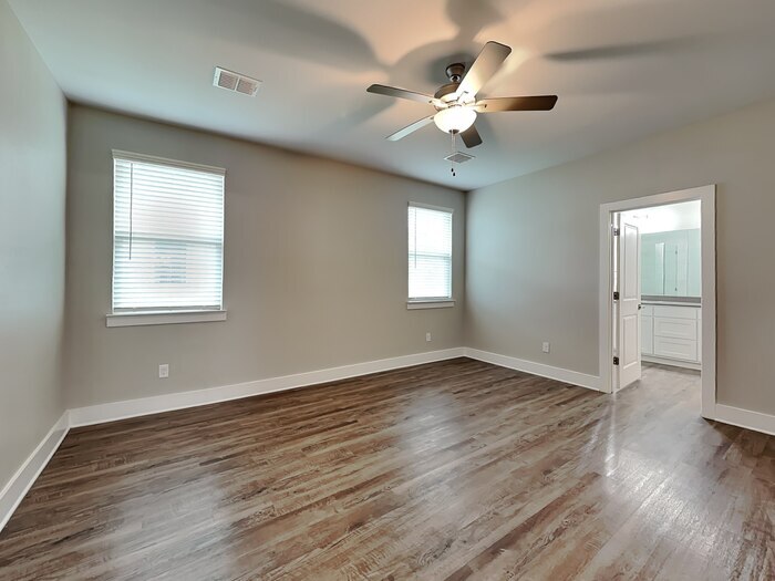 Building Photo - 1439 Marvin Gardens
