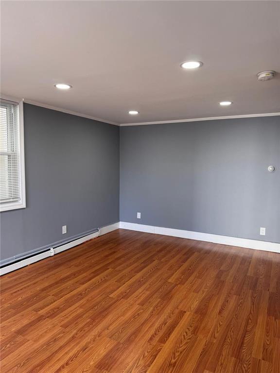 Building Photo - 348 Union Ave