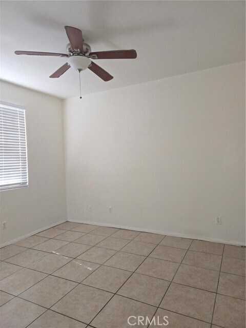 Building Photo - 25850 Shoreline St