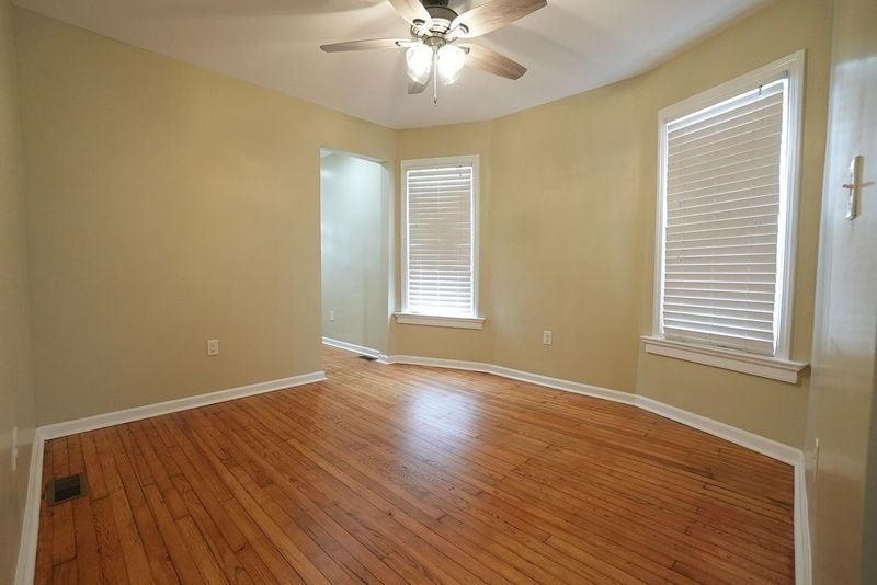 Building Photo - 27 Mt Pleasant Ave