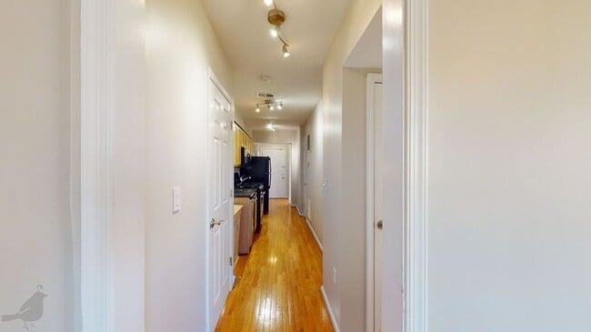 Building Photo - 330 Delafield Pl NW