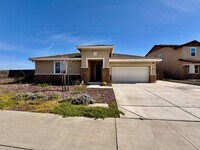 Building Photo - Vacaville 4 Bed | 3 Bath | Single-Story | 2,490 SF | Built in 2021