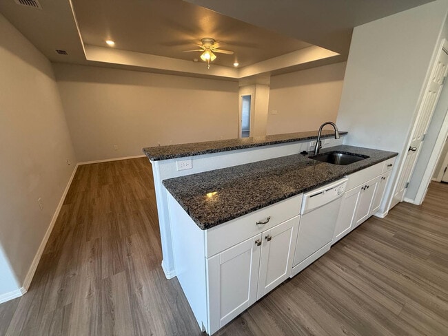 Building Photo - 8429 10th Pl