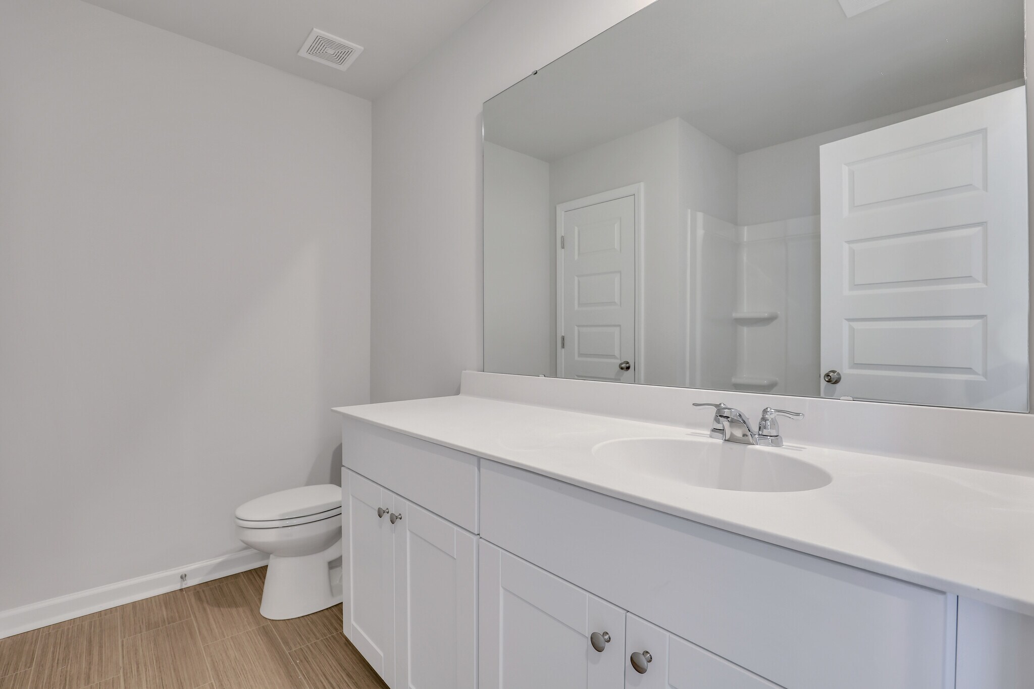 Building Photo - 8049 Reagan Way