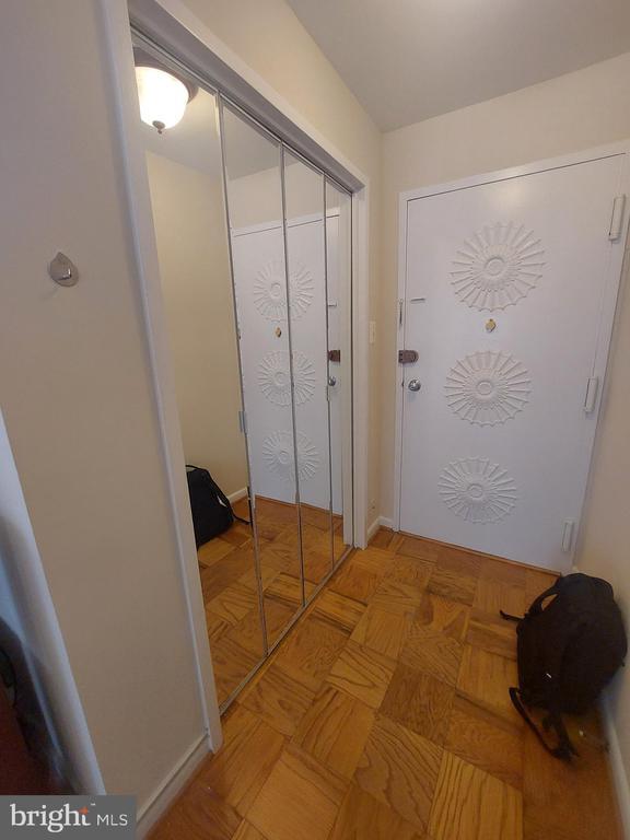 Building Photo - 10208 ROCKVILLE Pike