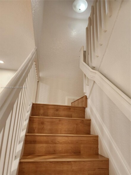 Building Photo - 11392 NW 34th Pl