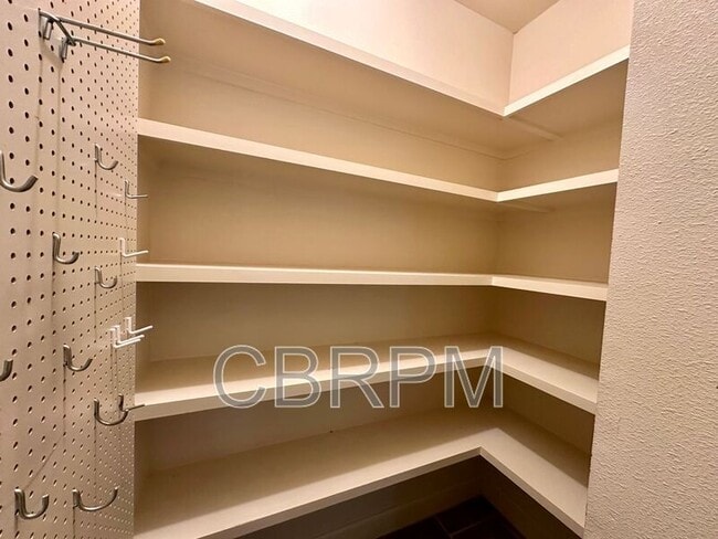 Building Photo - 4202 78th St