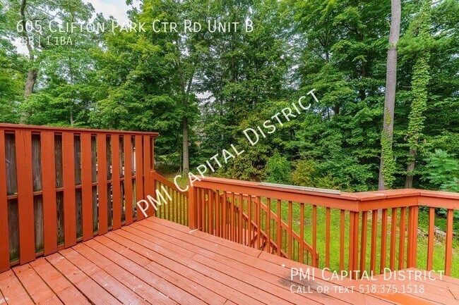 Building Photo - Spacious 1800 SF 4 bedroom, 1.5 bath raise...