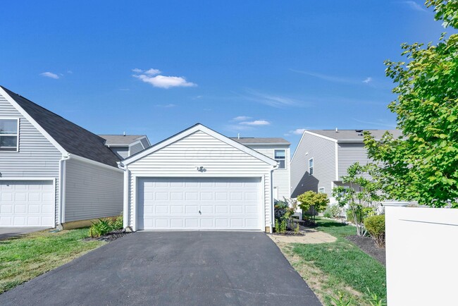 Building Photo - 5833 Ivy Branch Dr