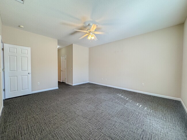 Building Photo - 1131 Trellis Ct