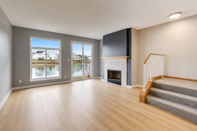 Building Photo - 1052 Ripple Ridge