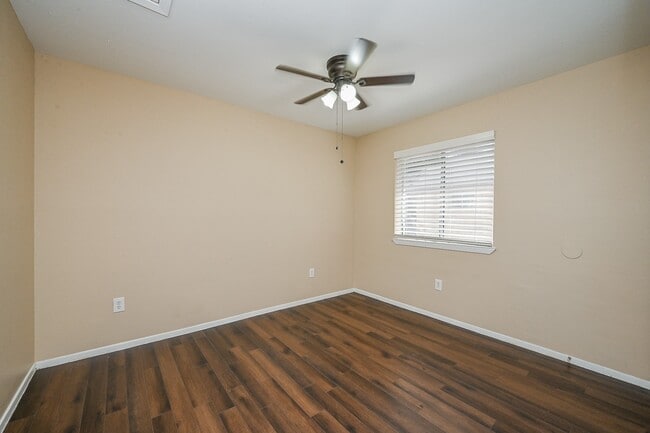 Building Photo - 19226 Plantain Dr