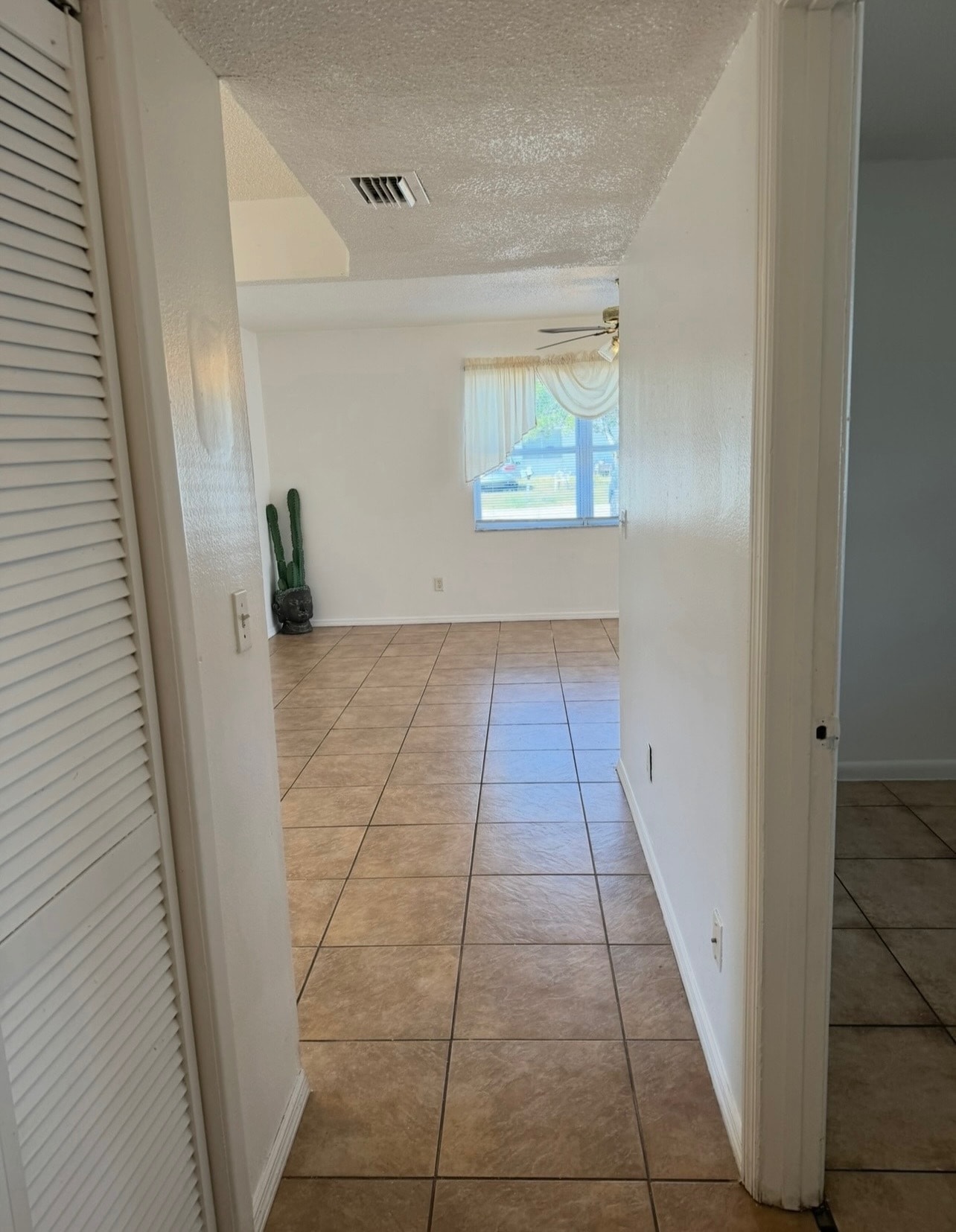 Building Photo - 3004 Oaklawn Ave