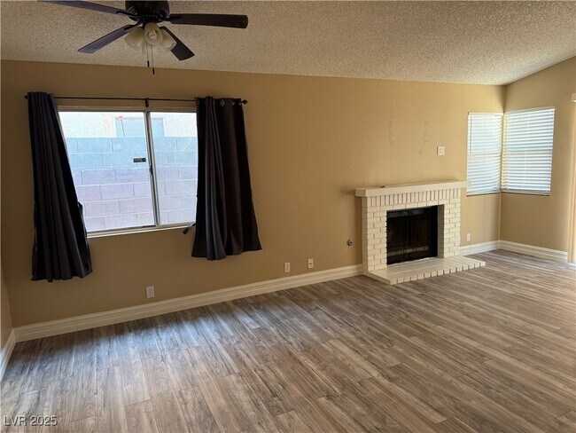Building Photo - 7434 Coffeyville Ave