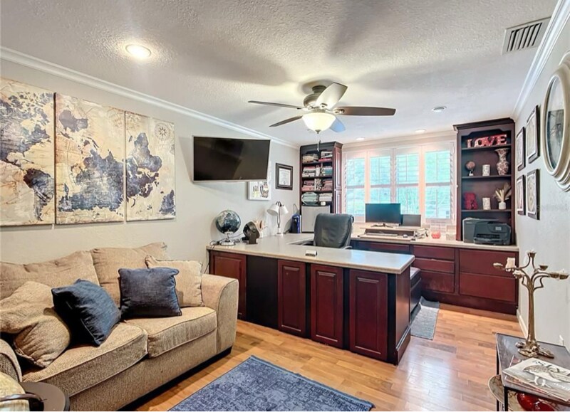 Building Photo - 3312 SE 6th St