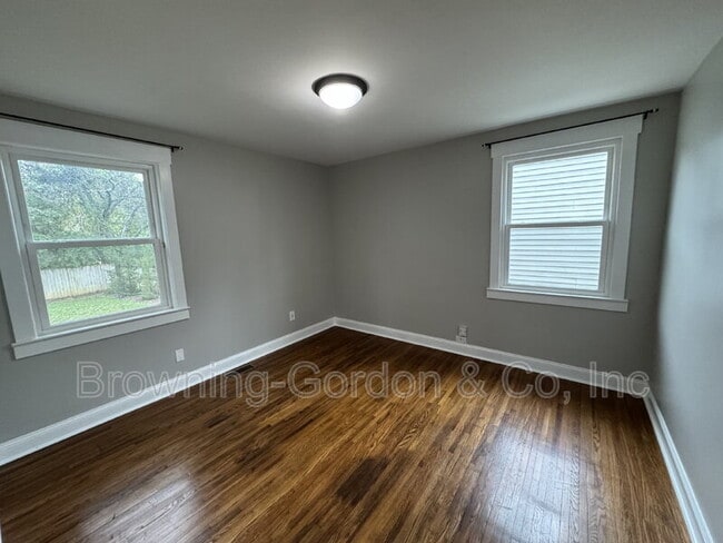 Building Photo - 1235 Sunnymeade Dr